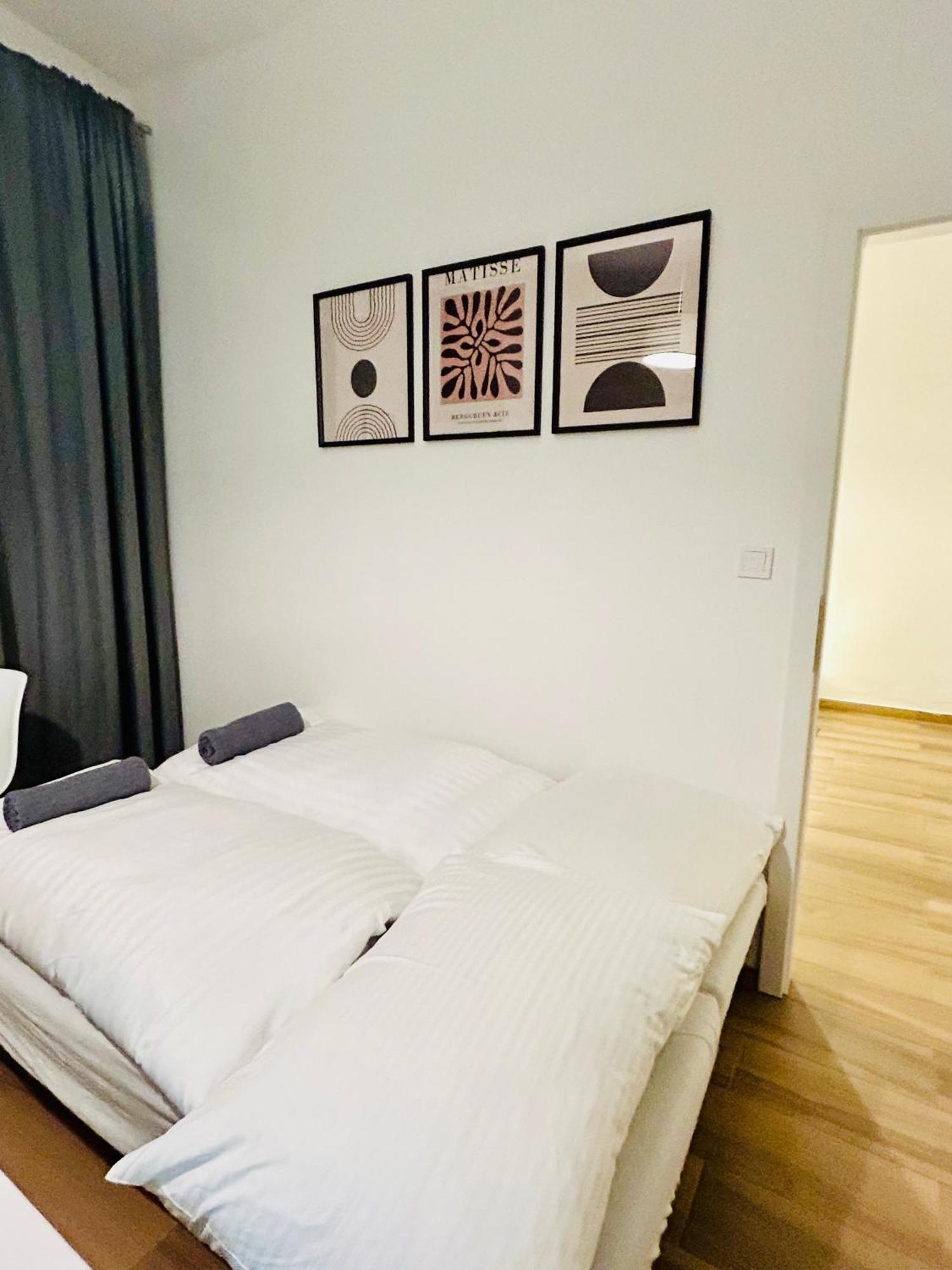 Apartment Cozy Design Right Next To Wenceslas Square *